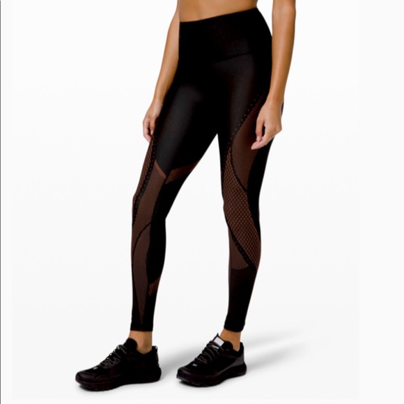 Lululemon Mapped Out high rise 28” - Picture 1 of 1